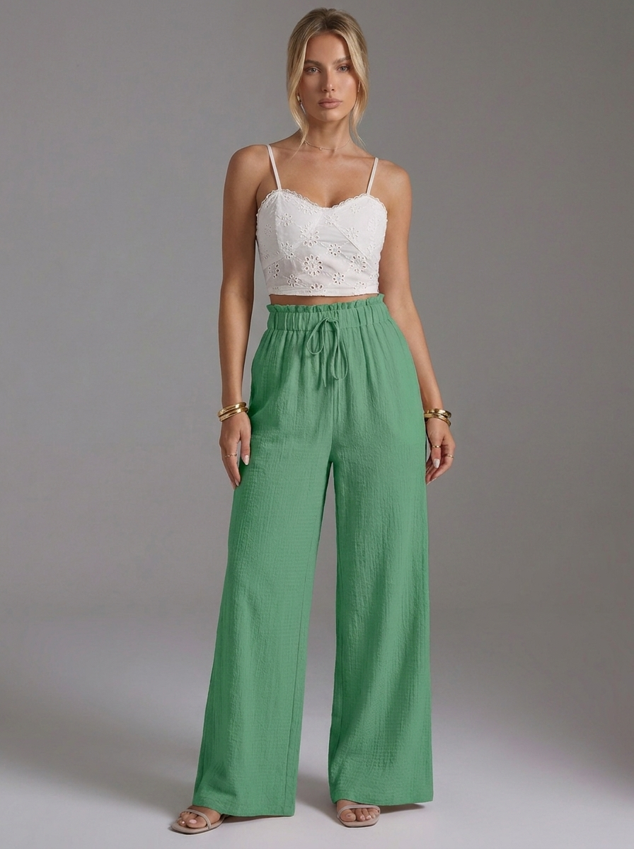 Pantalones de cintura alta y pierna ancha